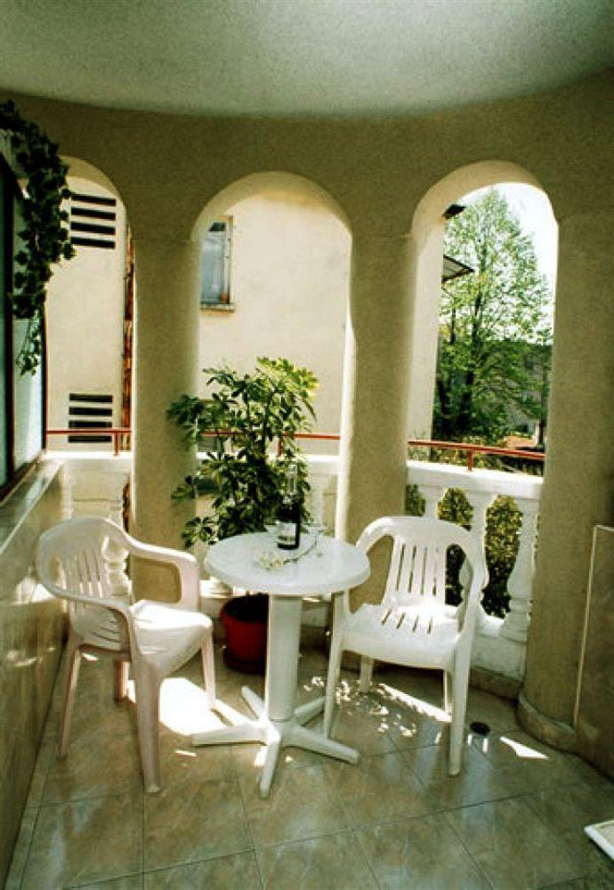 Antik Hotel Варна Екстер'єр фото