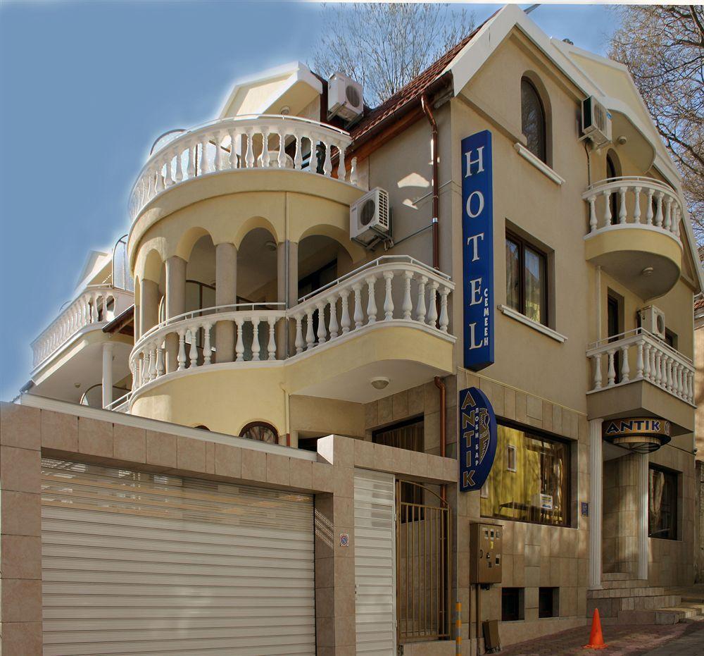 Antik Hotel Варна Екстер'єр фото