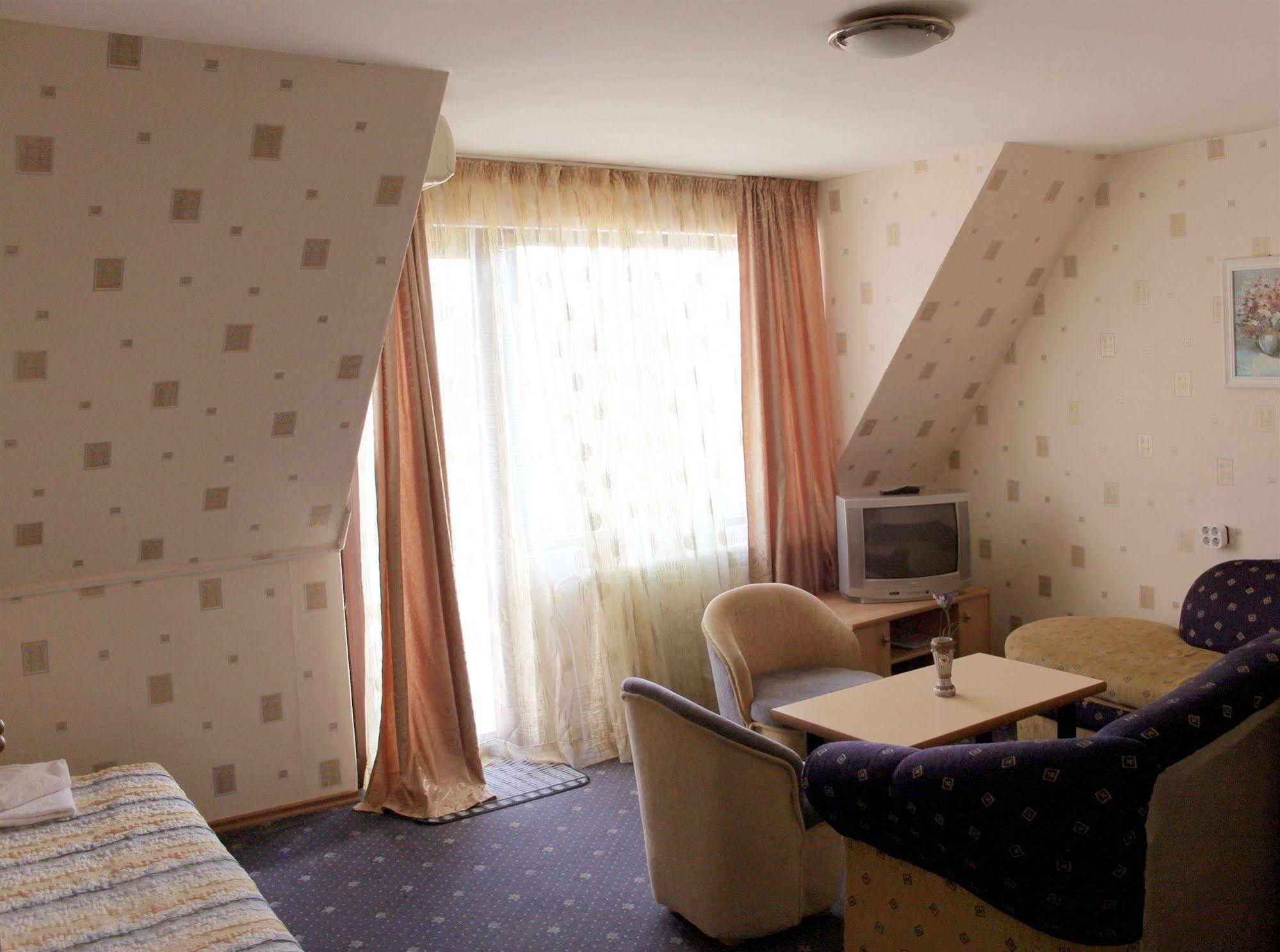 Antik Hotel Варна Екстер'єр фото